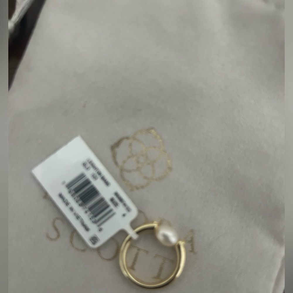 Kendra Scott Gold Pearl Hoop Ring